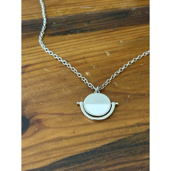 Popsugar Exclusive Baublebar Snowfall Silver Pendant Necklace 28" Long - Picture 2 of 4